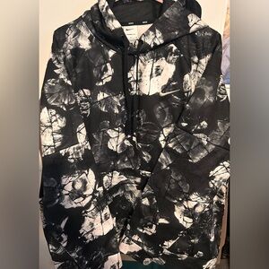 Men’s Nike Therma-Fit Hoode Size L